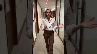 #BetweenTwoMeetings with Christine Anderson ❄🐴 | #shorts