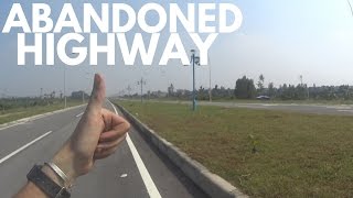 TEACHING ENGLISH & MOTORBIKE ACCIDENT | Vietnam Travel