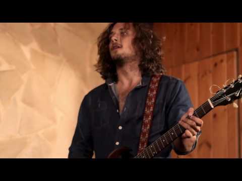 Mama's Gun - Clear The Way