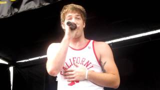 Stephen Jerzak - Party Like You&#39;re Single LIVE