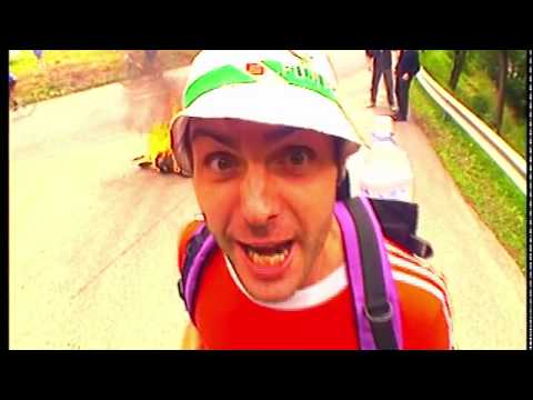 Les Gros Cons - DVD2-16 - le supporter cycliste