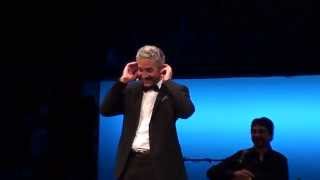 BEPPE FIORELLO in &quot;VECCHIO FRACK&quot; (Bis da &quot;PENSO CHE UN SOGNO COSì...&quot;) - TEATRO MANZONI (MI), 2014