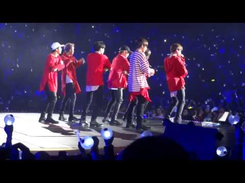 BTS The Wings Tour in Chicago - I Need U
