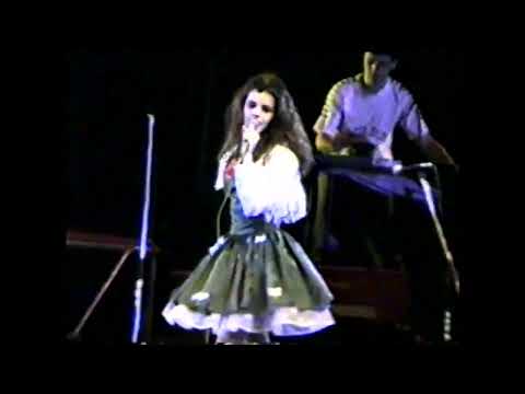 Оля Восконьян / Olga Voskonian - Поцелуй / Kiss (Live in fest "Interchance 1989")