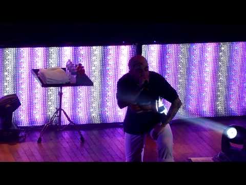 Mac Miller - Lucky Ass Bitch LIVE!!