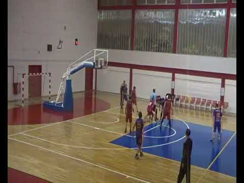 Dynamic League  Ελληνορώσων Bulls - Red Dikolo  37-58