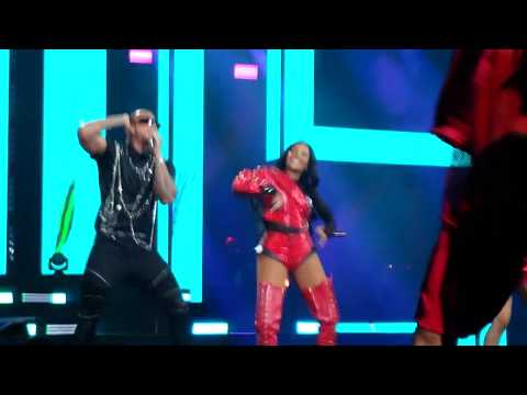 DVD Hello Mundo - Ludmilla feat. Leo Santana | Invocada