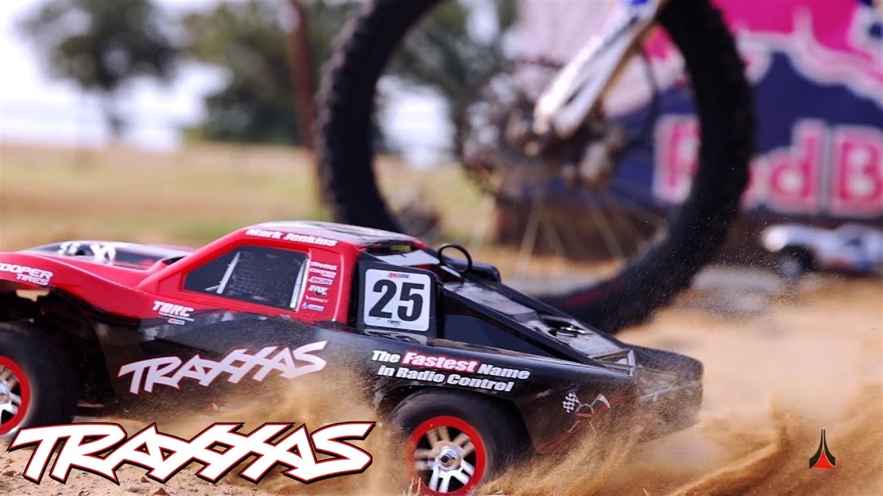 Traxxas Nitro Slayer 1:8 TQi RTR modrý