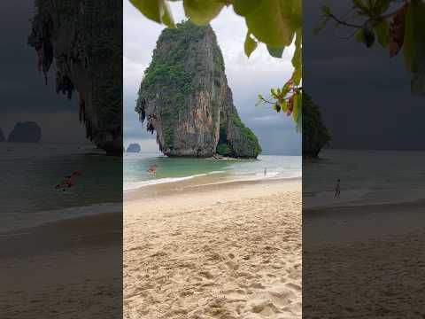 Phra Nang Beach: Paraíso secreto e belezas únicas em Krabi