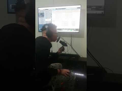 umfelokazi omhlophe e studio 🌍