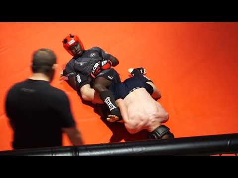 OPEN CAGE 10 🥊 COMBAT 35 🔵 léo  Rey-Mermet VS 🔴 Sekou Diarra 