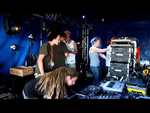 Bout'40 Festival #8 - I-Skankers HiFi - Steppin' Pablo melodica vibes ②