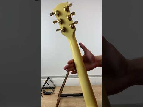 now it's time for the review of the 2007 #Gibson Les Paul Classic Custom #guitar