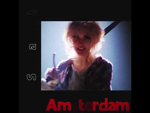 CHLOE MORIONDO - 1999 - PARIS