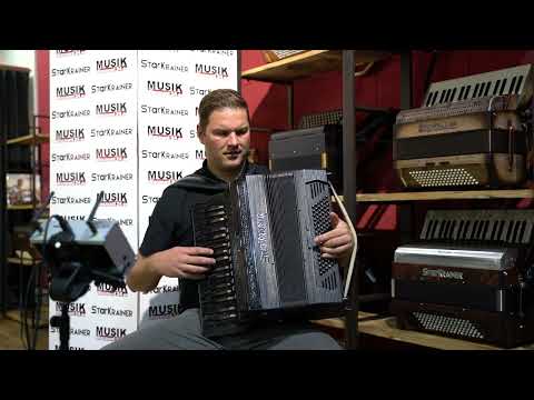 Franz Pöschl spielt Sax