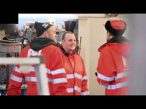 Danish Dynamite - Per Tvers alle scener