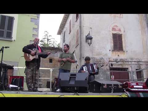 FISARMONICHE in FESTA  " Guarda la luna "