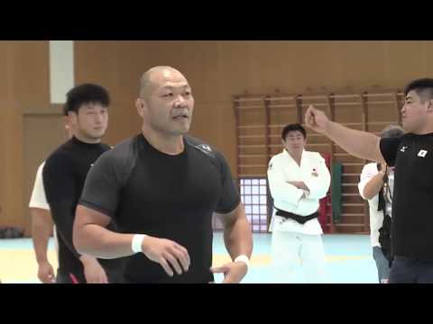 ベイカー、ウルフら柔道日本男子がタックルなど総合格闘技の技術に挑戦！