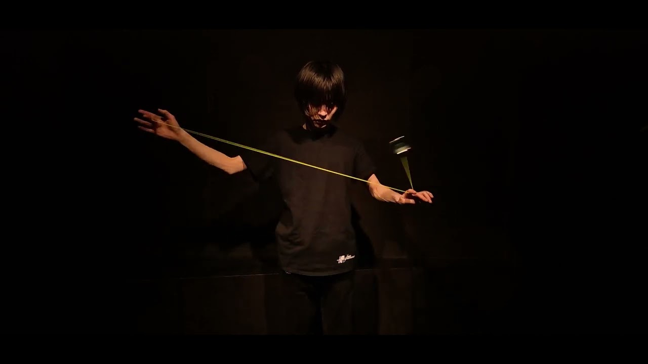 ジャンプスルーリストマウントコンボ