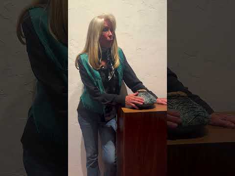 video-Star Liana York - Horse Vessel, Edition of 35