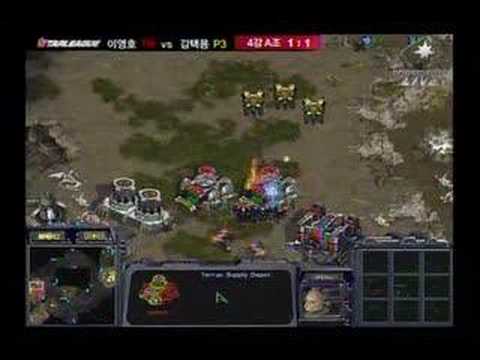 Bisu vs Flash 3set Pt1 @ Bacchus OSL Semifinal (English)