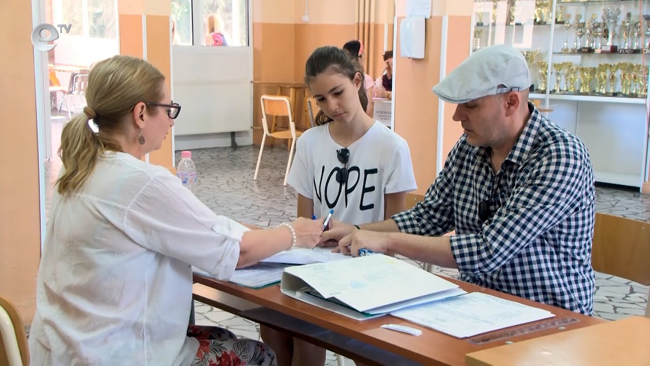Започна записването на кандидат-гимназистите