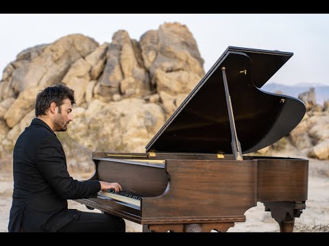 Carlo Astuti plays Beethoven - Moonlight Sonata 1st Movement