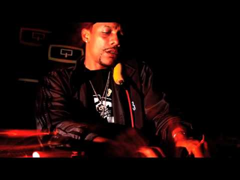 Gene Hunt feat. Robert Owens - Twilite People