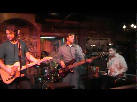 THE SHAKEDOWN PERFORM HARLEM RIVER BLUES BY JUSTIN TOWNES EARLE