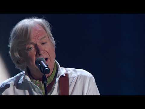 The Moody Blues perform "Your Wildest Dreams" at the 2018 Induction Ceremony
