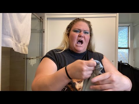 download lagu mp3 mp4 Trailer Trash, download lagu Trailer Trash gratis, unduh video klip Trailer Trash