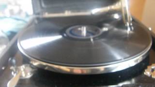 ABERCROMBIE HAD A ZOMBIE - FATS WALLER - BLUEBIRD