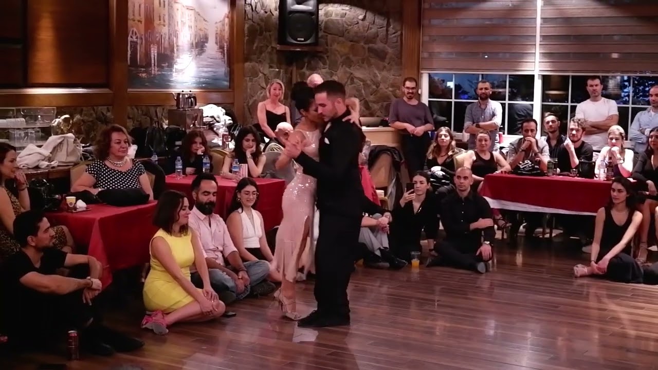 Mert Moran & Elpida Gallou / El Entrerriano - 4/4