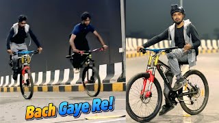 Aaj Bach Gaye! Car Bilkul Close Aayi Ride Ke Dauran!