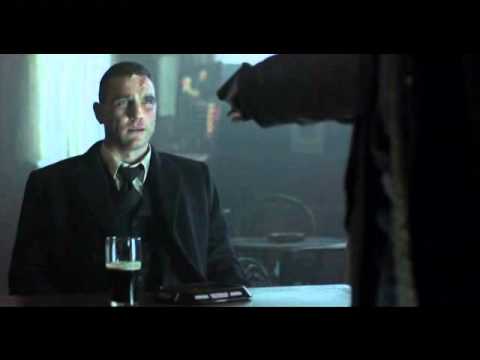 Przekręt Scena w barze