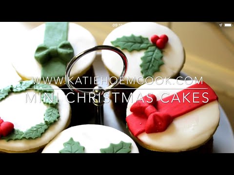 Mini Christmas Cakes - Easy Homemade Gifts