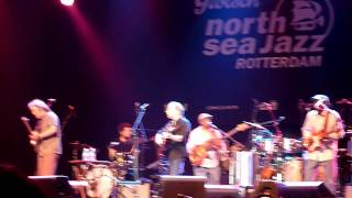 Paul Simon @ North Sea Jazz 2011 playing Crazy love