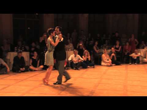  Josefina Bermudez Avila  and  Fabian Peralta  are  dancing  to  the  tango  "  El Paladin  "  by  Carlos di Sarli  in  2013