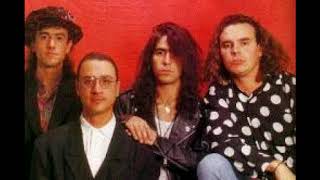 Maná &#39;&#39;Buscandola&#39;&#39; (1990)