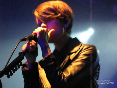 6/18 Tegan & Sara - Messed Up Clip @ Magazzini Generali, Milan, Italy 11/10/13