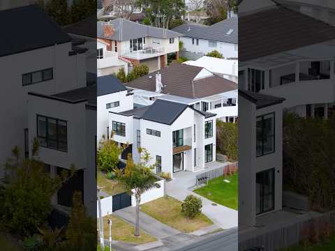 562A Beach Road, Rothesay Bay, North Shore City, 4 Kuwarto, 2 Banyo, House