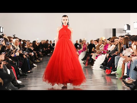Giambattista Valli  Fall/Winter 2022/23 Paris