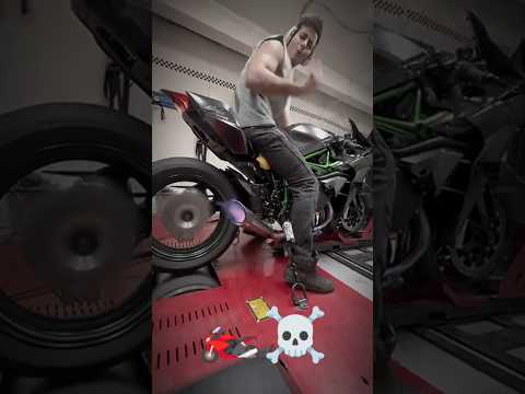 Kawasaki Ninja h2r versus Duke 1290