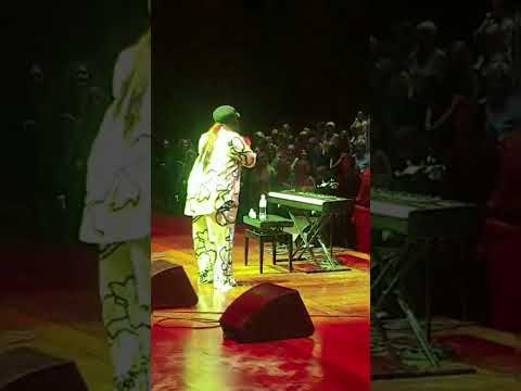 Lurine Cato singing 'I Hunger' with the Gospel Explosion Choir in Norway back in March 2023