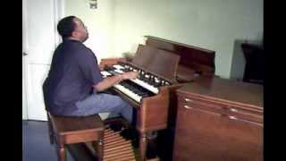 Hammond Organ - What Child is This- Jazzy Christmas