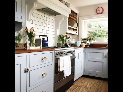 image-What kind of cabinets do you put in a cottage style kitchen?
