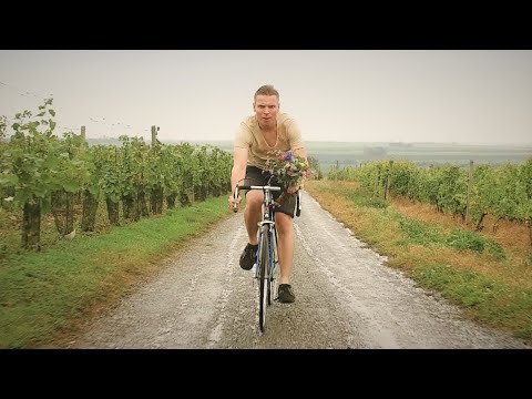 Pavel Čadek - Ženská, co mě brzo zničí (oficiální video)