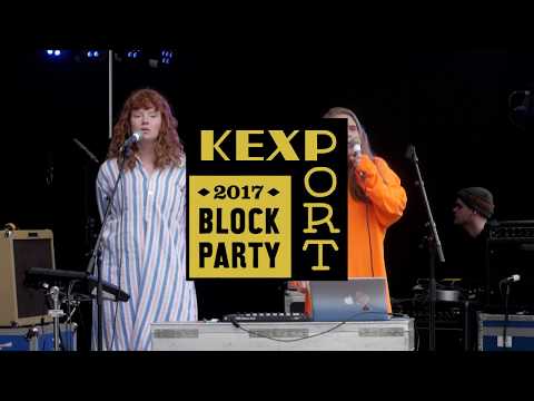 SiGRÚN - Djúpbláir & Teygir Live at KEXPORT 2017
