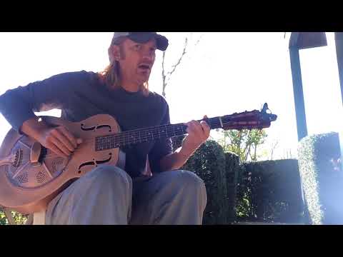 Roadside Pickin' - I'm Walkin' (Fats Domino)