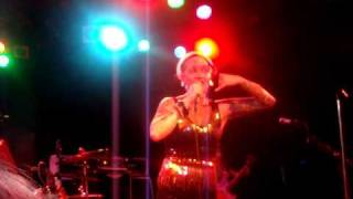 Go Betty Go at the roxy- It&#39;s Too Bad &amp; I&#39;m From LA